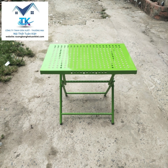 Bàn Sắt  Sơn Tỉnh Điện CNC Gấp Gọn Màu Xanh Lá