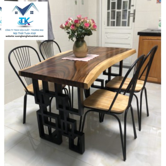 BÀN GHẾ GỖ ME TÂY  5