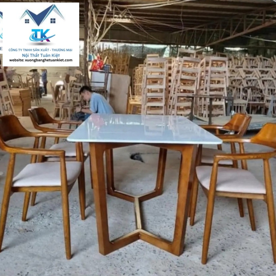 Bộ Bàn Mặt Đá Chân Chữ M 4 Ghế Hirosima Màu Nâu