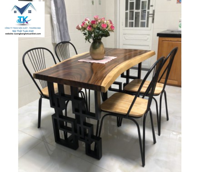 BÀN GHẾ GỖ ME TÂY  5