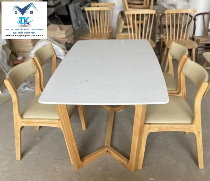 Bộ Bàn Mặt Đá Ghế Benla Chân A Màu Gỗ Tự Nhiên